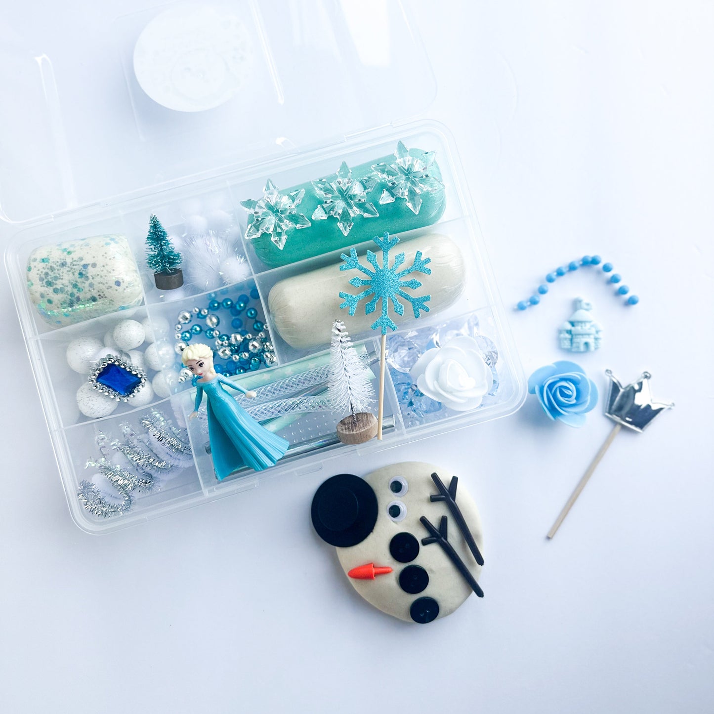 E!sa/Build a snow man Kit